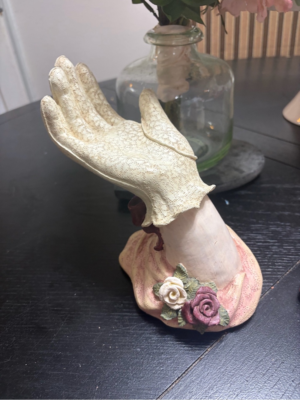 Vintage-Inspired Decorative Gloved Hand Display with Roses